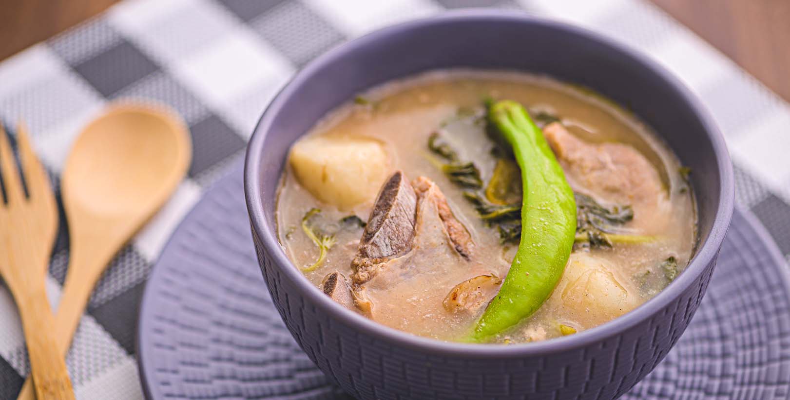Best Filipino Soups - Sinigang