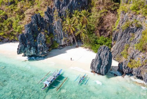 Hopping to the Best islands in the Philippines