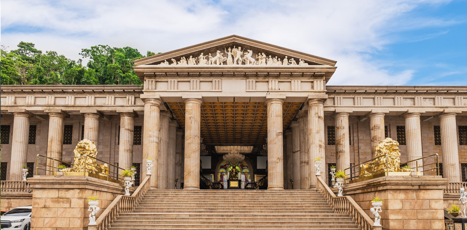 Best places to visit in Cebu - Temple of Leah
